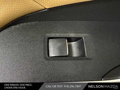Used 2020 Toyota RAV4 XLE Premium FWD image 37
