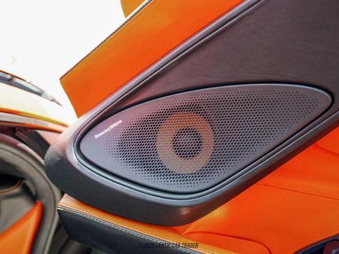 Used 2019 McLaren 570S Spider image 45