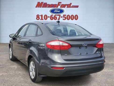 Used 2015 Ford Fiesta SE FWD image 4
