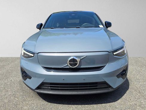 Used 2023 Volvo C40 P8 Recharge Ultimate AWD/4WD image 2
