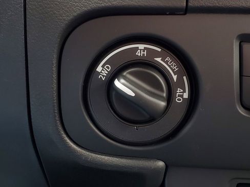 New 2026 Nissan Frontier SV AWD/4WD image 22