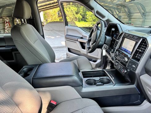 Used 2022 Ford F250 XLT w/ XLT Premium Package image 29