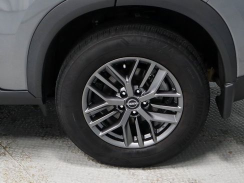 Certified 2023 Nissan Rogue S image 19