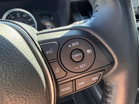 Used 2020 Toyota Corolla SE FWD image 14