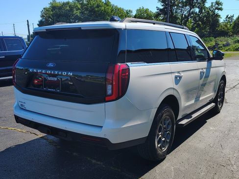 New 2026 Ford Expedition Active AWD/4WD image 5