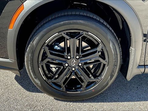 New 2026 INFINITI QX60 Sport image 16