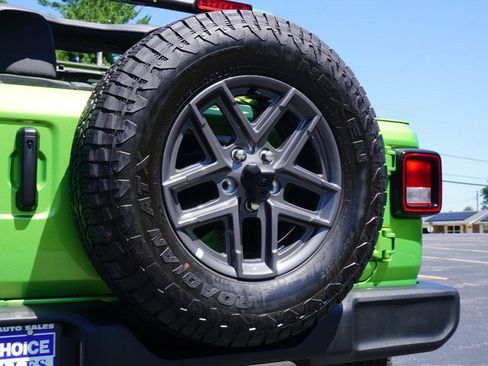 Used 2026 Jeep Wrangler Unlimited Sport AWD/4WD image 30