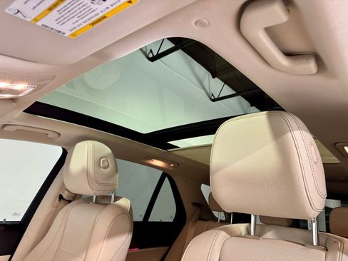 Used 2022 Mercedes-Benz GLE 350 image 6