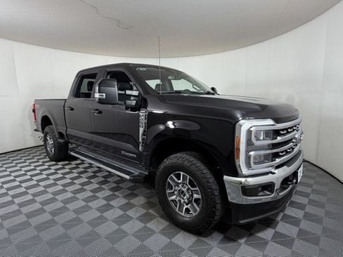 Used 2023 Ford F250 Lariat w/ FX4 Off-Road Package AWD/4WD image 1