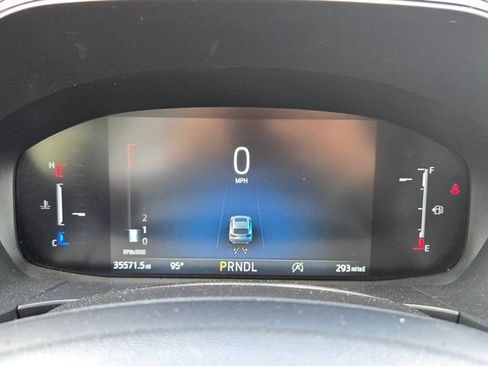 Used 2025 Ford Escape ST-Line AWD/4WD image 16