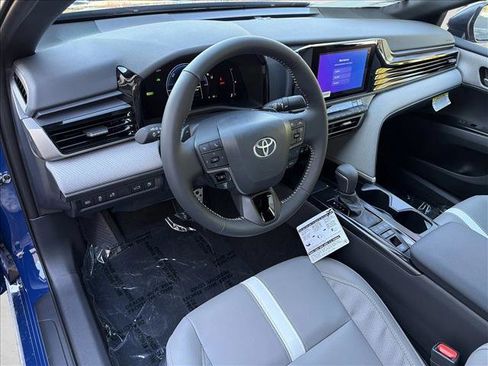 Certified 2026 Toyota Camry SE image 13