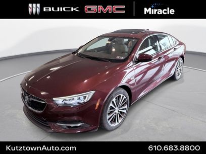 Used 2018 Buick Regal Essence w/ Driver Confidence Package #1