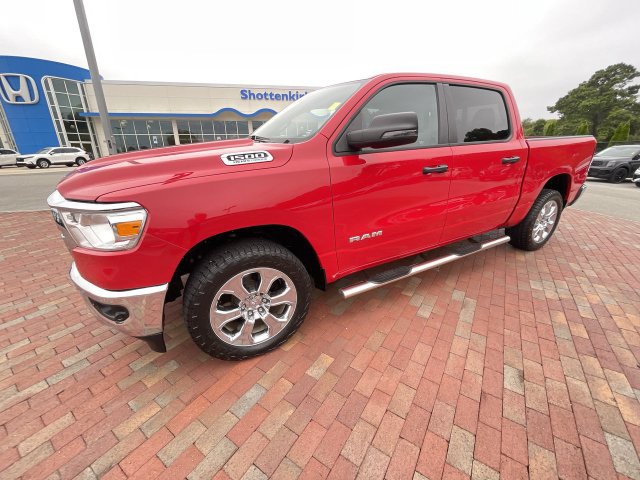 Used 2024 RAM 1500 Big Horn AWD/4WD image 30