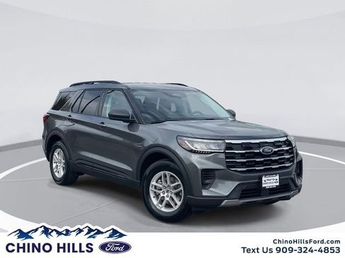 New 2026 Ford Explorer Active image 1