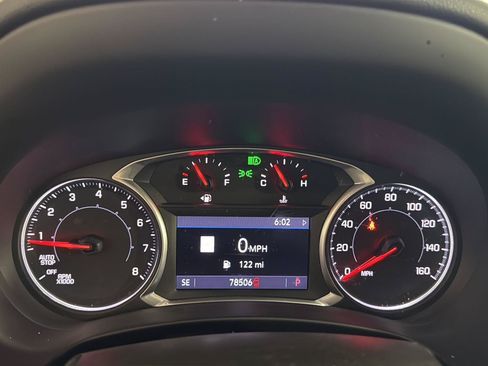 Used 2022 GMC Terrain SLT w/ Infotainment Package II AWD/4WD image 18