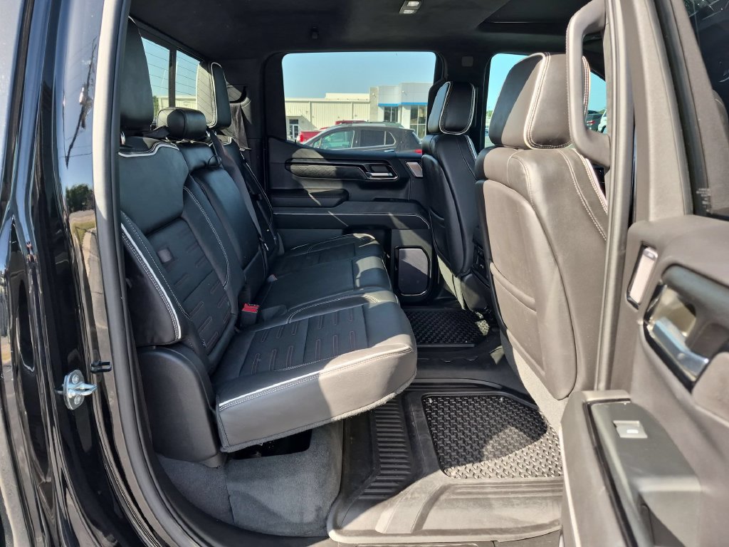 Used 2023 GMC Sierra 1500 AT4X AWD/4WD image 27