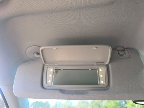 Certified 2024 Chevrolet Equinox LT FWD image 19