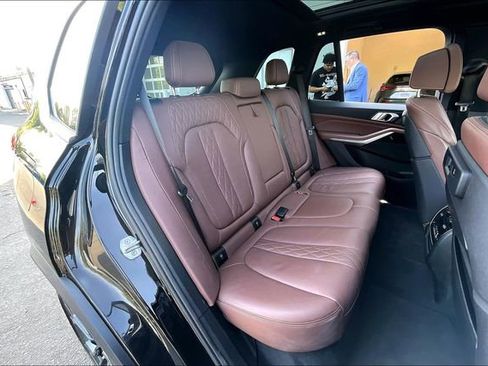 Used 2019 BMW X5 xDrive40i w/ Luxury Seating Package AWD/4WD image 25