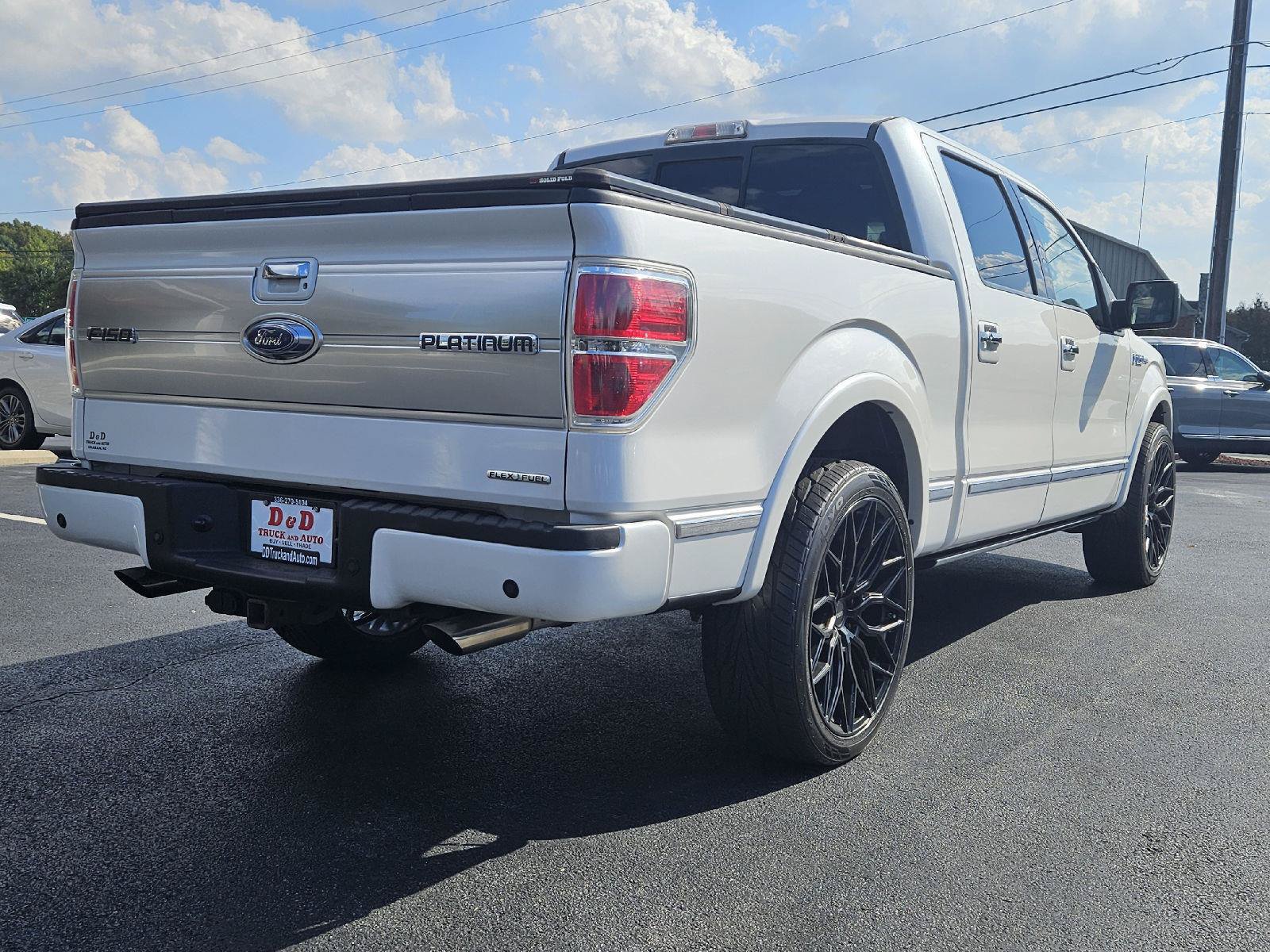 Used 2013 Ford F150 Platinum RWD image 2