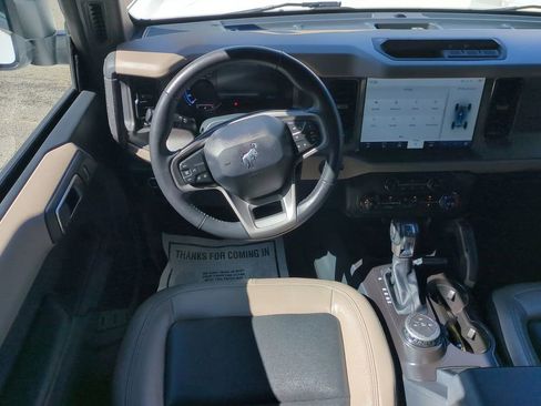 Used 2024 Ford Bronco Big Bend image 15