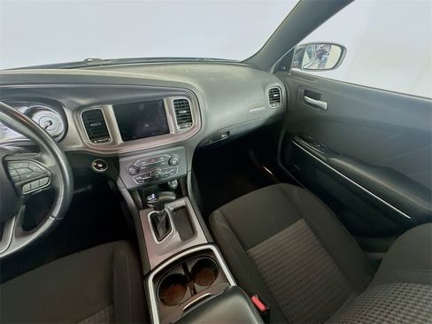 Used 2023 Dodge Charger SXT image 11