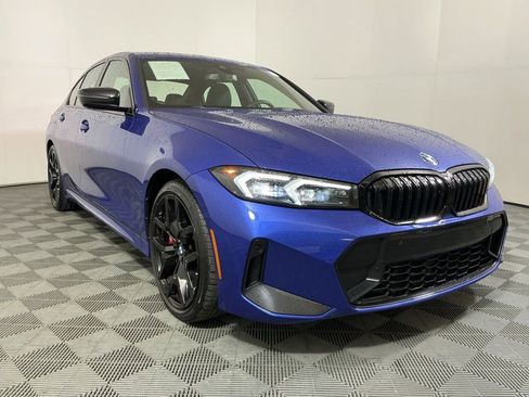 Certified 2025 BMW 330i Sedan w/ M Sport Package RWD image 4