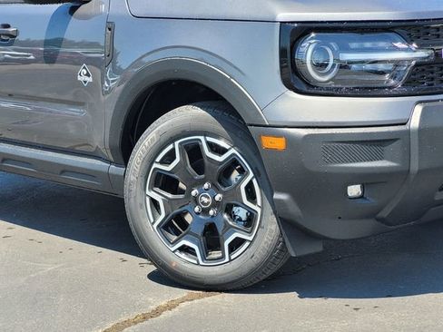 New 2026 Ford Bronco Sport Outer Banks AWD/4WD image 2