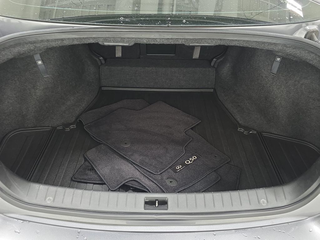 Used 2019 INFINITI Q50 Luxe w/ Essential Package (3.0T Luxe) AWD/4WD image 30