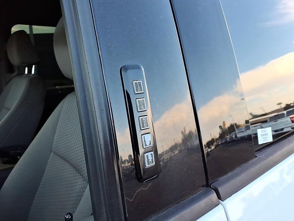 Used 2022 Ford F250 XLT w/ XLT Premium Package AWD/4WD image 14