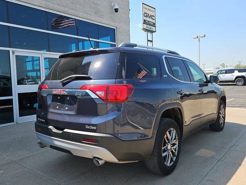 Used 2019 GMC Acadia SLT FWD image 4