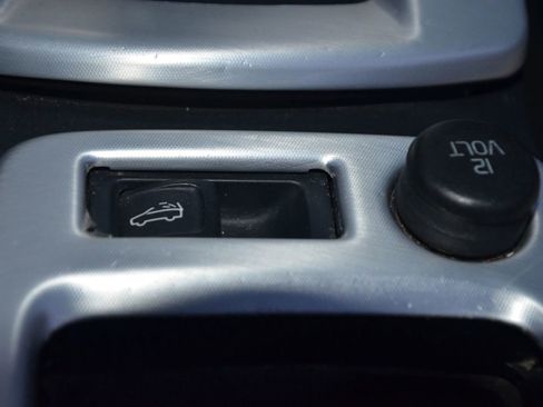 Used 2012 Volvo C70 T5 image 44