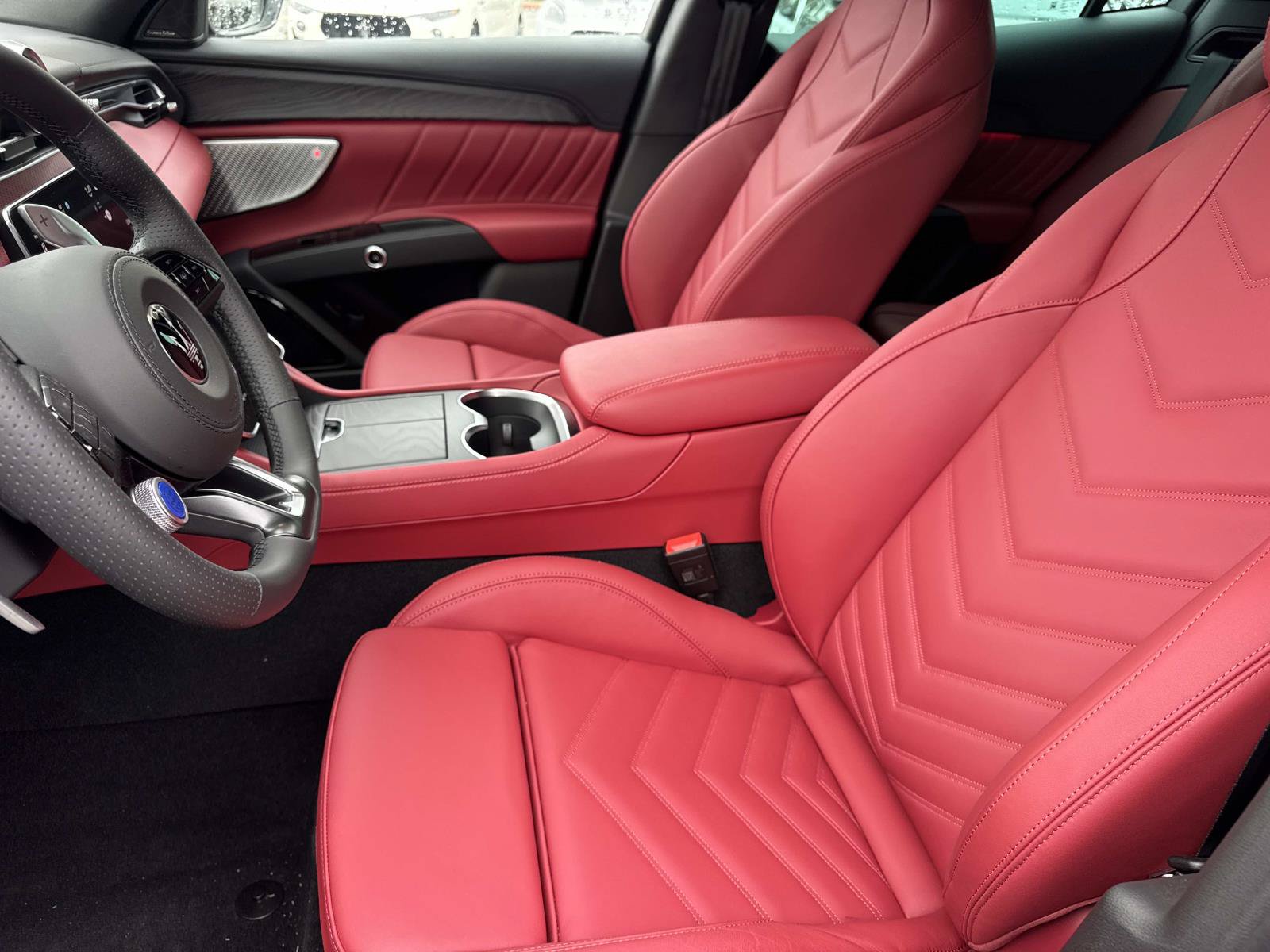 Used 2026 Maserati Grecale Modena AWD/4WD image 14
