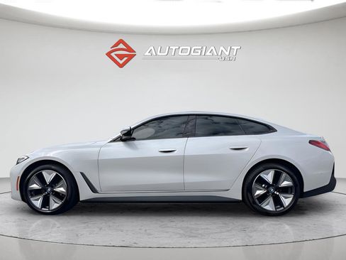 Used 2023 BMW i4 eDrive35 RWD image 3