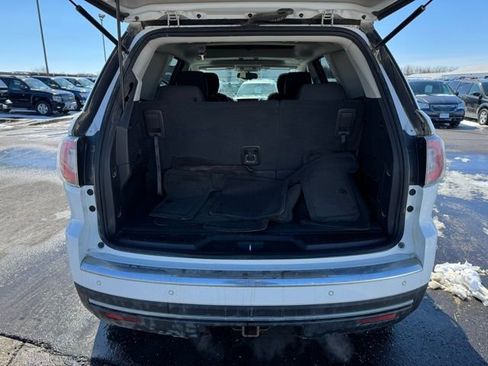 Used 2016 GMC Acadia SLE image 44