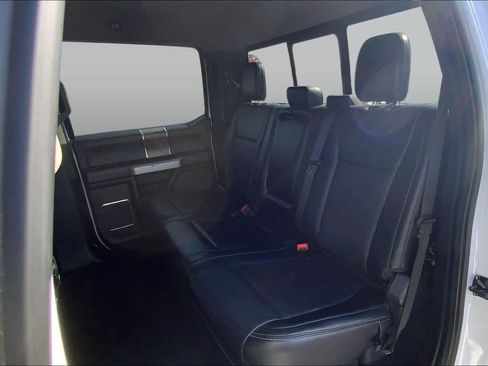 Used 2019 Ford F250 Lariat w/ Lariat Ultimate Package AWD/4WD image 21