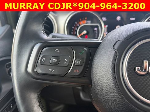 Used 2022 Jeep Gladiator Sport image 21