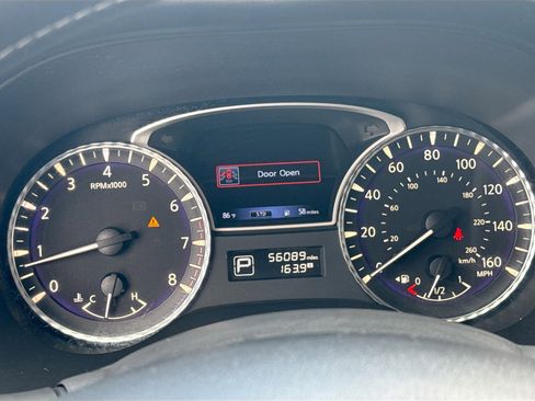 Used 2019 INFINITI QX60 Luxe w/ Essential Package image 11