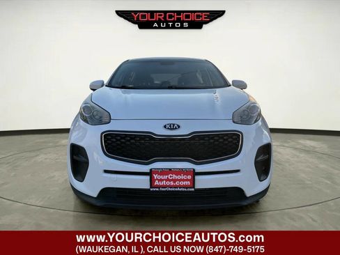 Used 2017 Kia Sportage LX FWD image 2