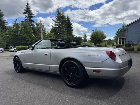 Used 2004 Ford Thunderbird RWD image 16