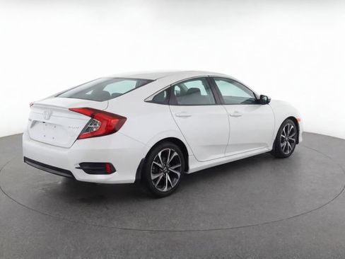 Used 2019 Honda Civic Sport image 4