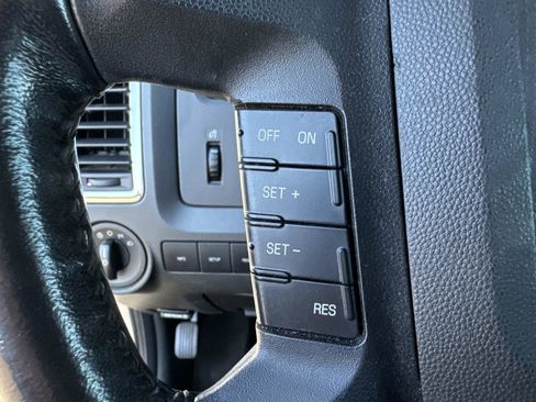 Used 2012 Ford Escape Limited image 35