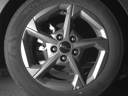 Used 2025 Kia K4 LXS image 15