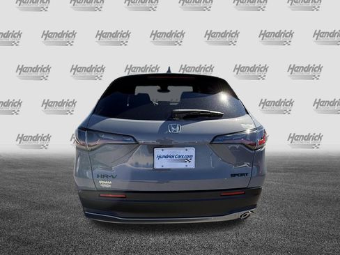 New 2026 Honda HR-V Sport image 9