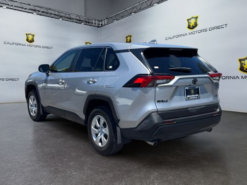 Used 2023 Toyota RAV4 LE FWD image 3