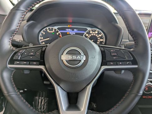 Used 2025 Nissan Altima 2.5 SR AWD/4WD image 21