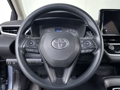 Used 2023 Toyota Corolla LE image 13