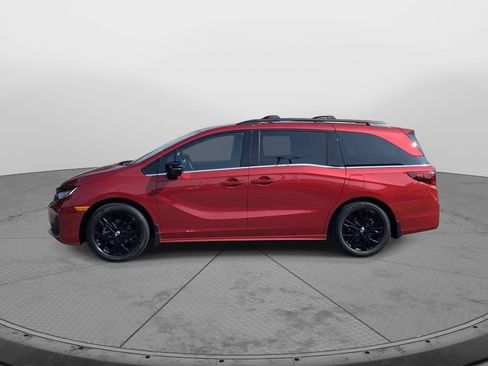 Certified 2025 Honda Odyssey Sport-L image 5