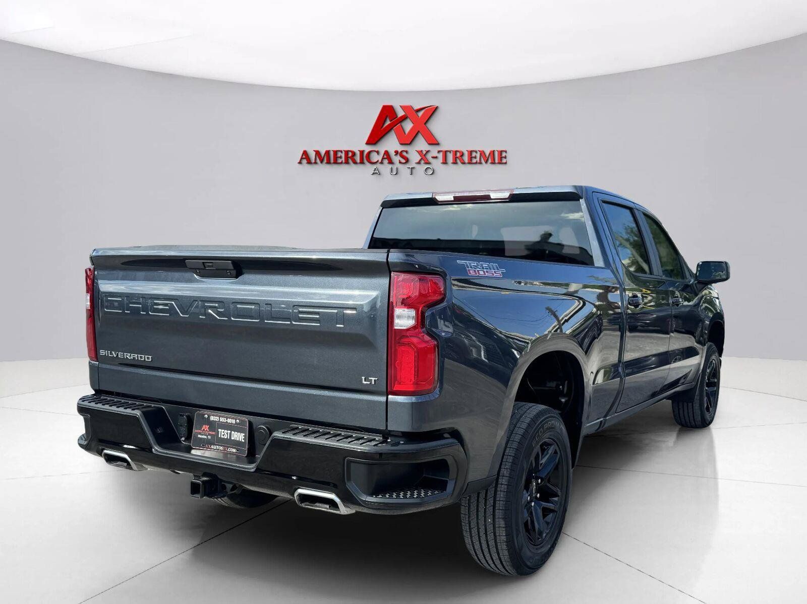 Used 2021 Chevrolet Silverado 1500 LT Trail Boss AWD/4WD image 6