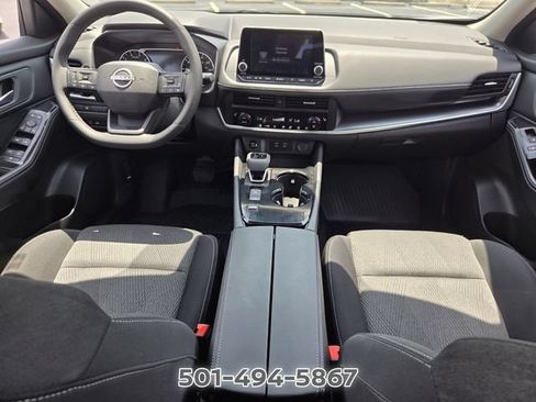 Certified 2026 Nissan Rogue SV w/ Cold Weather Package FWD image 11