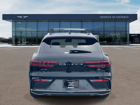 New 2026 Genesis GV70 2.5T AWD/4WD image 5